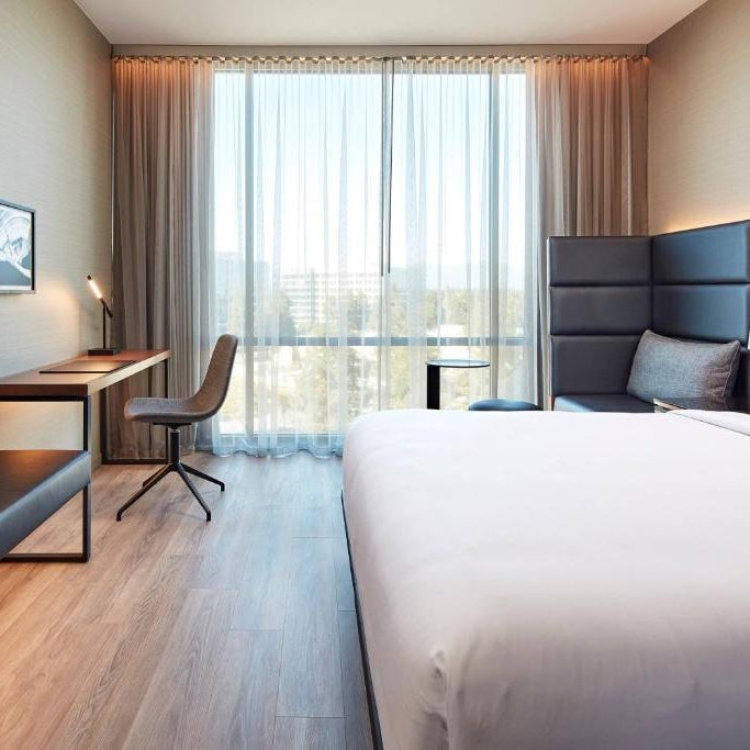 AC Hotel St. Julian's