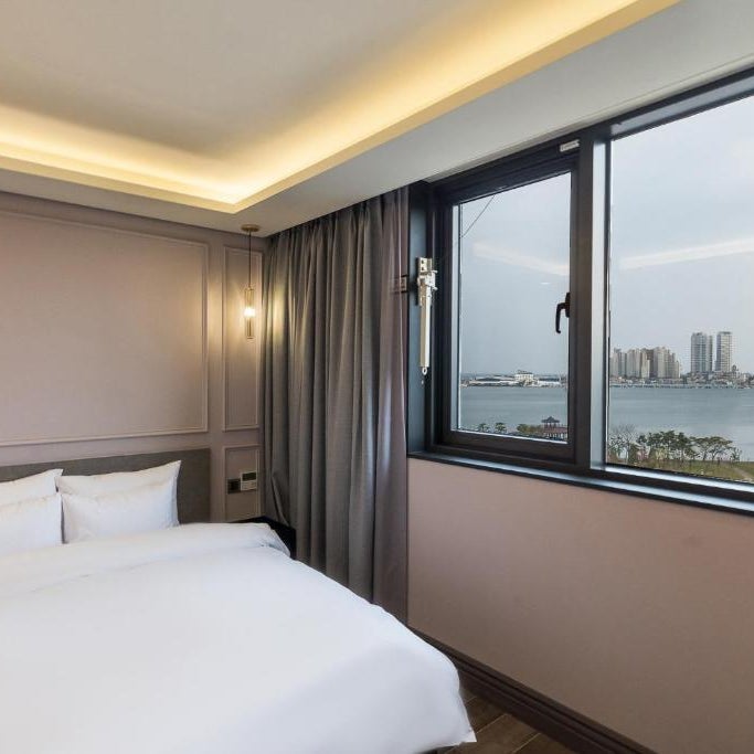 Sokcho Business Hotel CAMEL