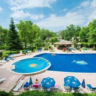 Regina Hotel Thumbnail