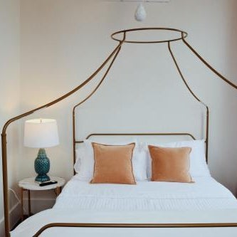 Sugar's INN Room #5 Thumbnail