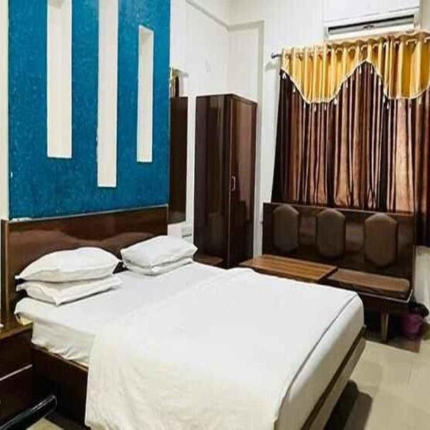 FabHotel Raj Ratna - Nr. Ashram Road