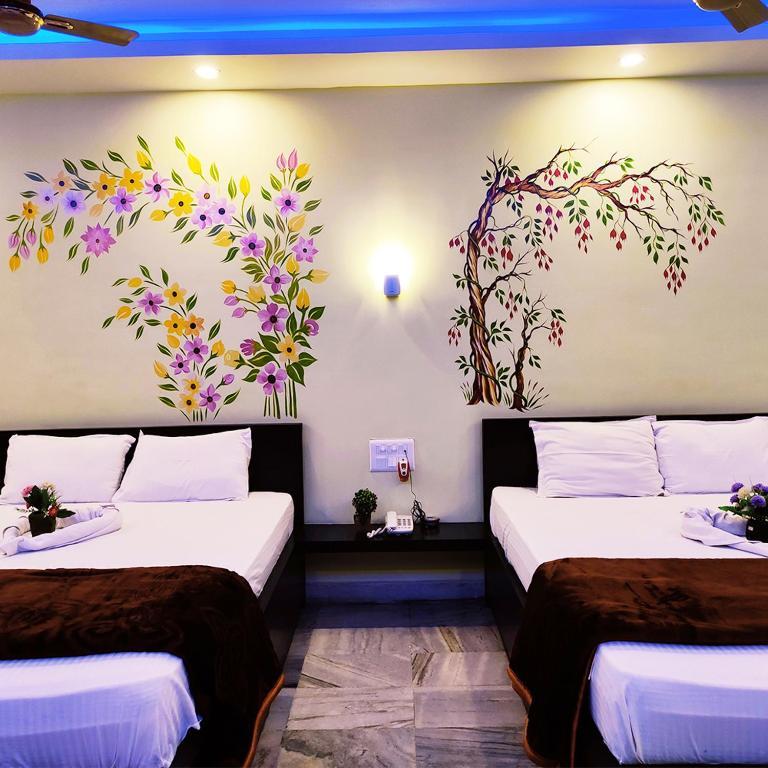Hotel Shantinivas