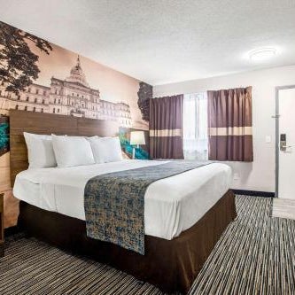 Clarion Pointe East Lansing University Area Thumbnail