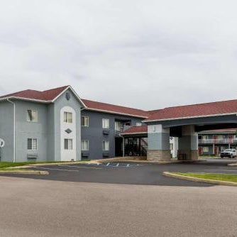 Super 8 by Wyndham Indianapolis/NE/Castleton Area Thumbnail