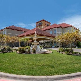 Best Western Plus Monica Royale Inn & Suites Thumbnail