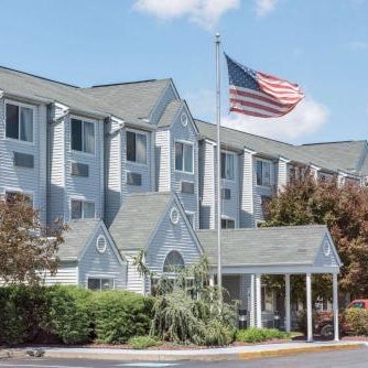 Knights Inn And Suites Allentown Thumbnail