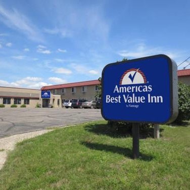 Sauk River Inn & Suites, a Travelodge by Wyndham Thumbnail
