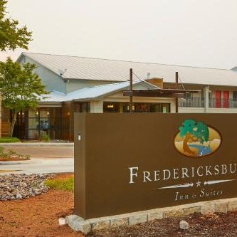 Fredericksburg Inn And Suites Thumbnail