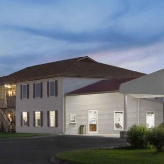 Super 8 by Wyndham Whiteville Thumbnail