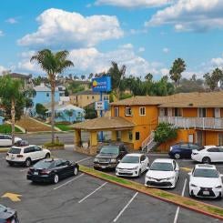 Redondo Inn and Suites Thumbnail