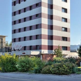 Hôtel Rallye & Entrées aux Bains de la Gruyère
