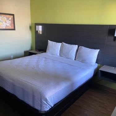 SureStay Hotel by Best Western Columbus Downtown Thumbnail