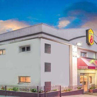 Super 8 by Wyndham North Bergen NJ/NYC Area Thumbnail