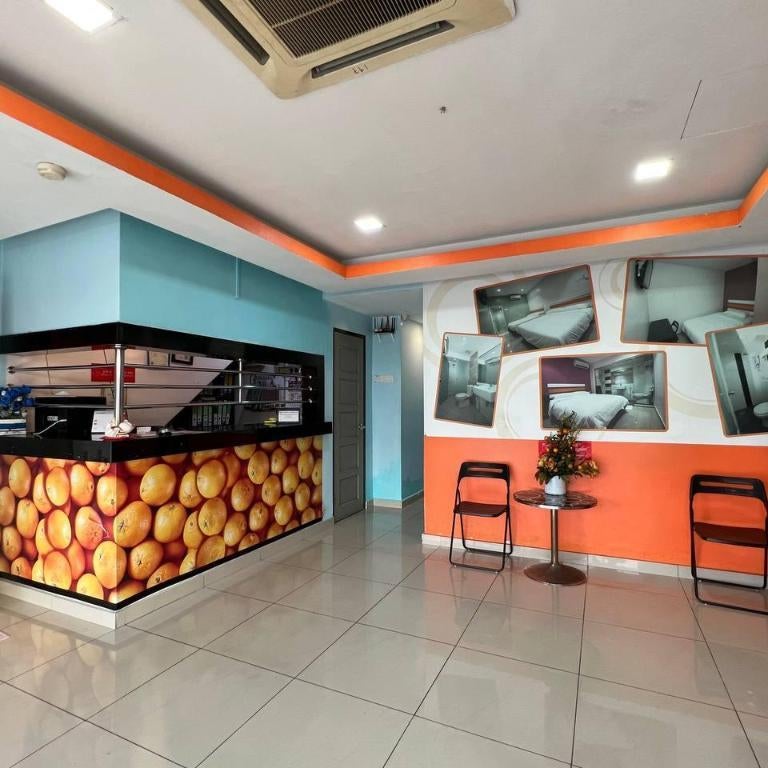 RED ORANGE HOTEL
