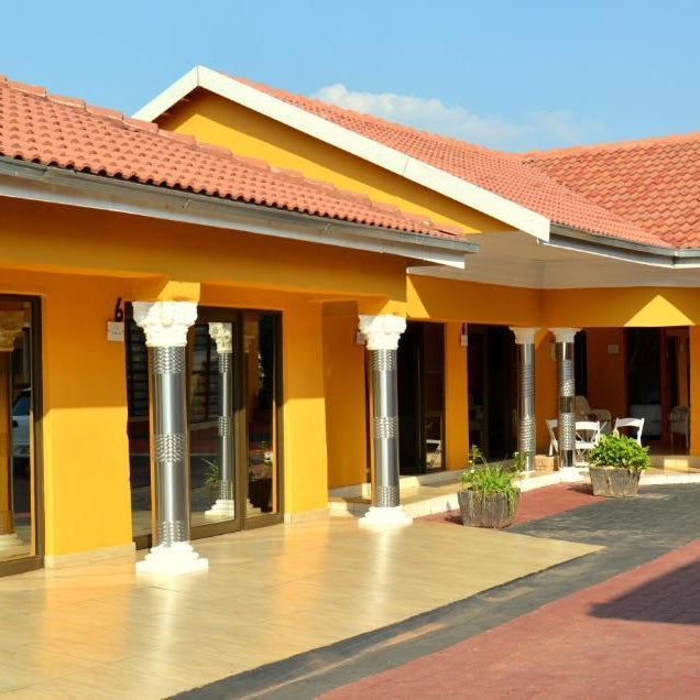 SelaMod Village Guest House