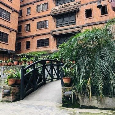 Courtyard Pujan Hotel