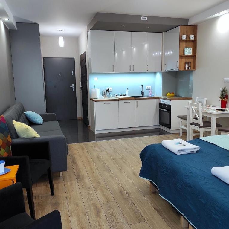 Apartament Kiliński - Apartamentylove, Prywatny Garaż, Centrum, Self Check - in, F-VAT