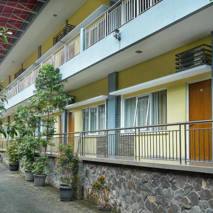 Front One Resort Indraloka Temanggung