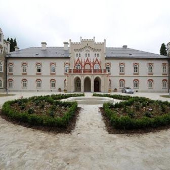 Chateau Herálec Boutique Hotel & Spa by L'Occitane Thumbnail