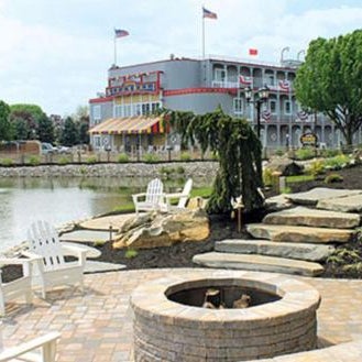 Fulton Steamboat Inn Thumbnail