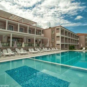 Arty Grand Hotel