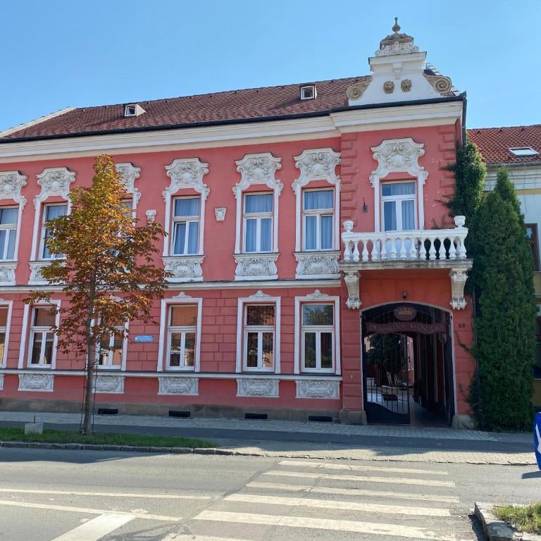 Pensiunea Korona and Restaurant Thumbnail