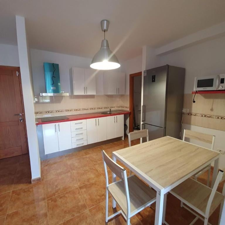 Melo Home Vecindario-Near AirPort-Elevator-Garage