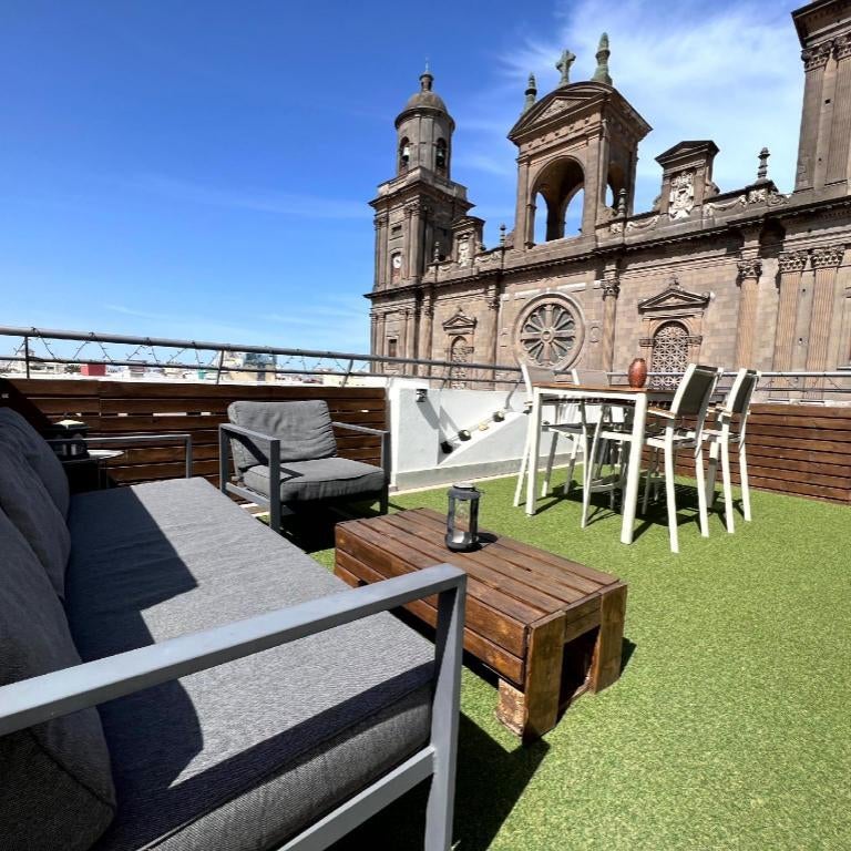 Santa Ana Suite & Rooms