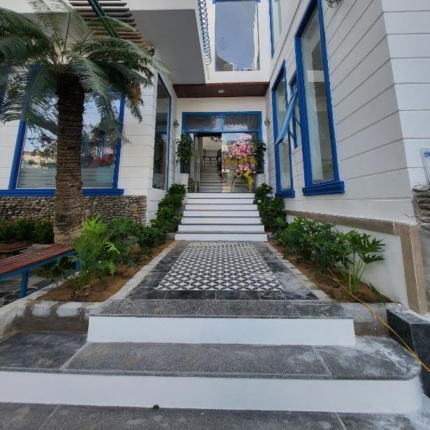 ALICIA HOTEL
