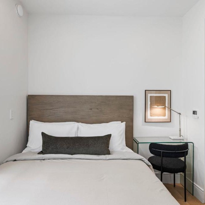 Casa Jardin, a ZenStay Hotel