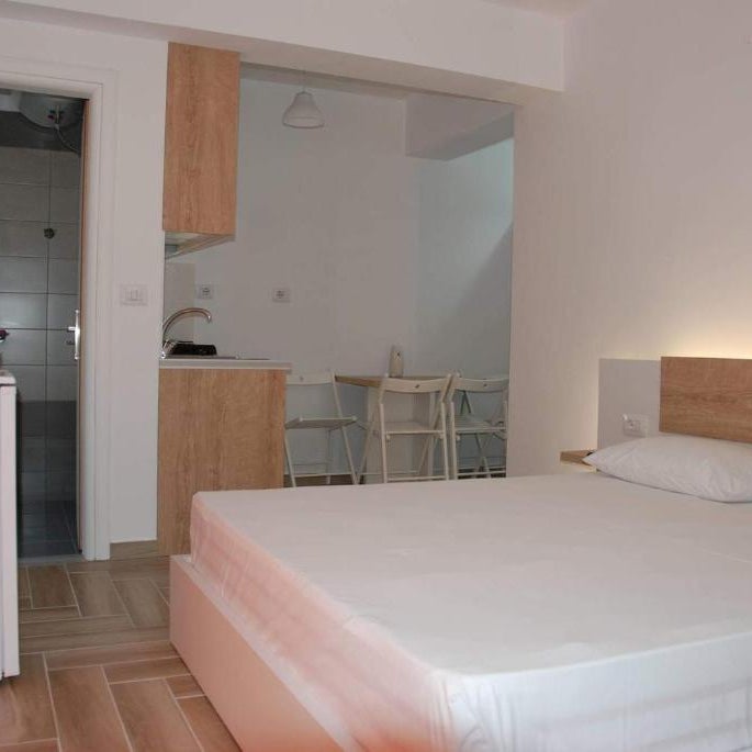 The Hill Apartment Thumbnail