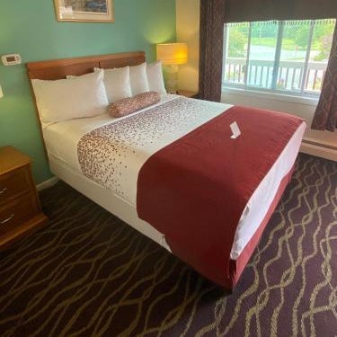 Cozy Corner Motel Thumbnail