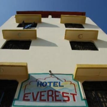 Hotel Everest