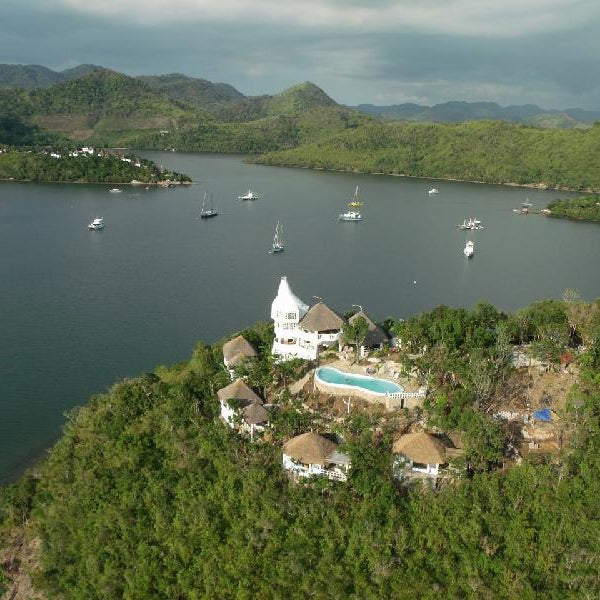 Al Faro Cosmio Hotel