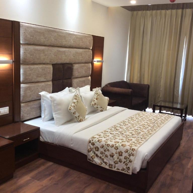 hotel the saffron