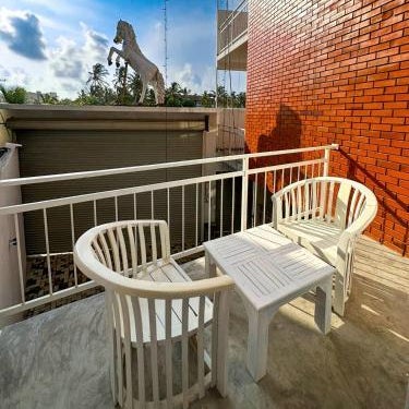 Sunset Sands Thumbnail