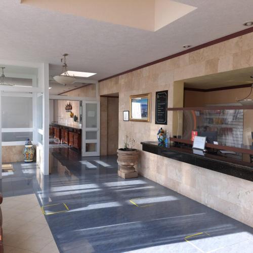 Howard Johnson by Wyndham Toluca Thumbnail