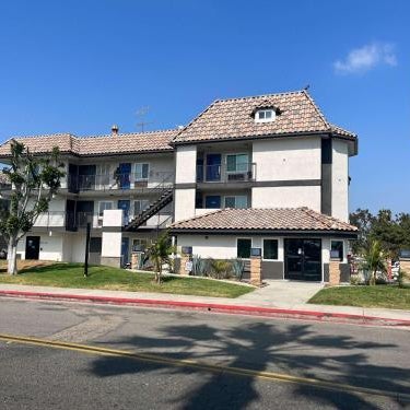 Suites Escondido CA Thumbnail
