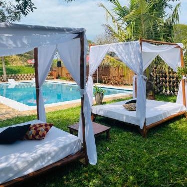 Mangal Beach Lodge