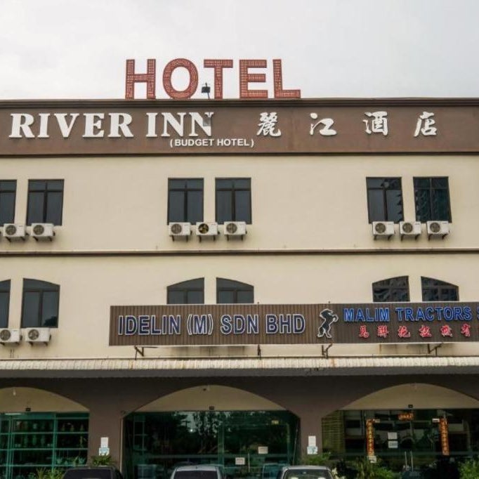 HOTEL RIVER INN Thumbnail