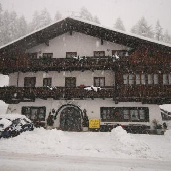 Hotel Al Larin Thumbnail