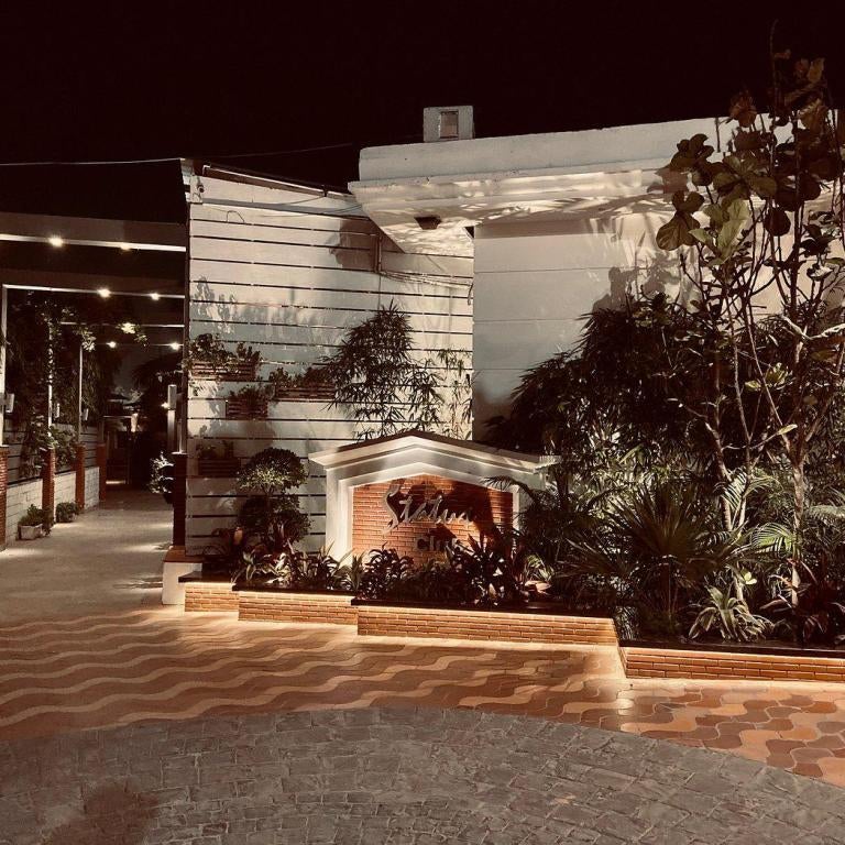 Status Club Resort