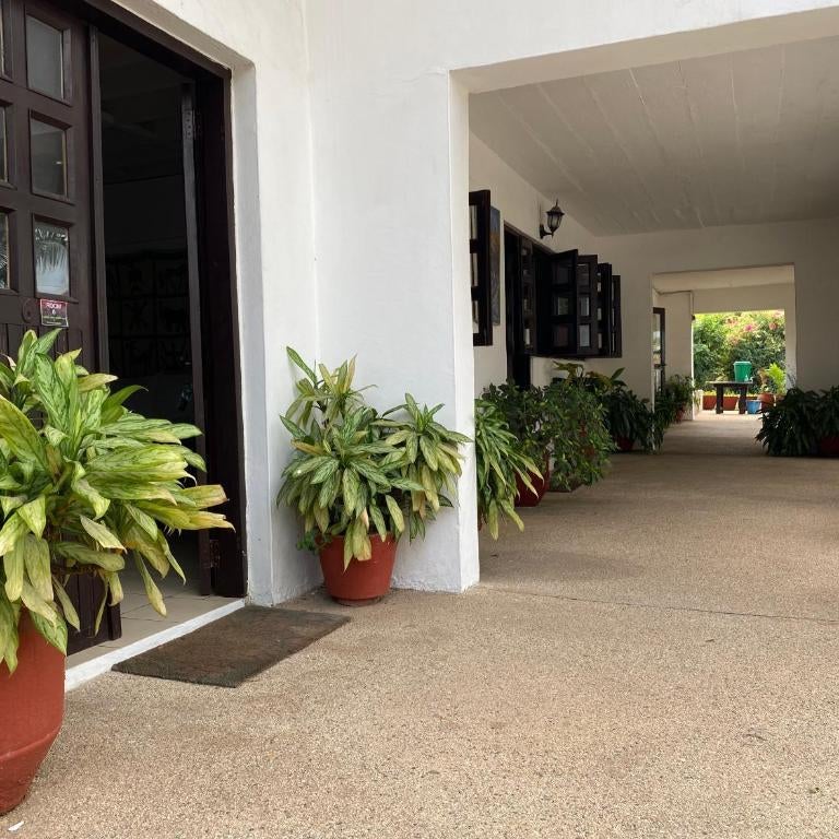 Casablanca Guest Inn Thumbnail