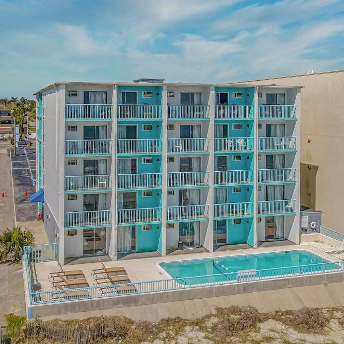 Southern Breeze Ocean Front Hotel Thumbnail