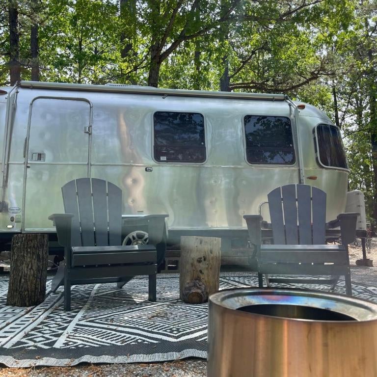 Loblolly Pines Adventure 2016 Airstream 22ft Bambi Thumbnail