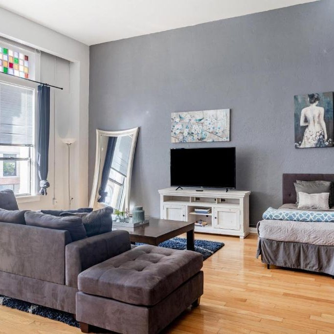 Greely Gaslamp - Loft W Parking & 4 Beds #201 Thumbnail