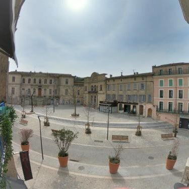 Le Palais Thumbnail