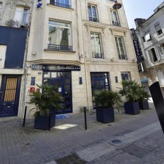 Qualys-Hotel La Tour Intendance Thumbnail
