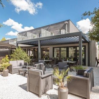 Logis Hotel Restaurant & SPA Au Comte d'Ornon