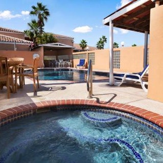 Super 8 by Wyndham South Padre Island Thumbnail